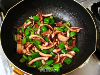 Green Pepper Squid recipe