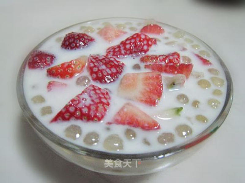 Strawberry Milk Sago recipe