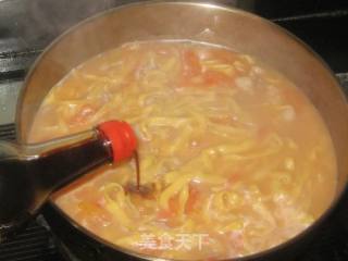 Hand-rolled Noodles with Diced Tomato and Pumpkin recipe