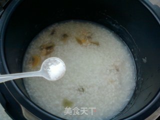 Egg Lettuce Congee recipe