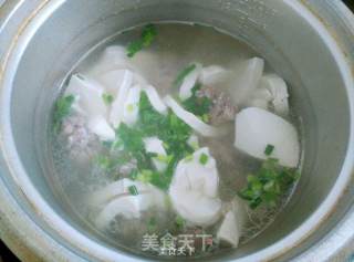 Meatball Tofu Soup recipe