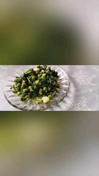 Stir-fried Edamame with Radish Vegetables