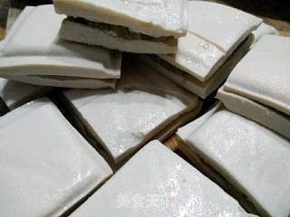 Fish Glue Stuffed with Dried Tofu recipe