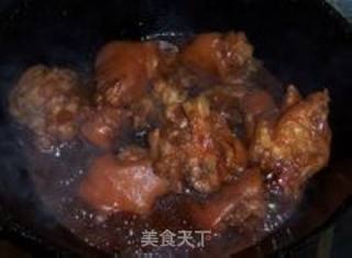 Soy Stewed Trotter recipe
