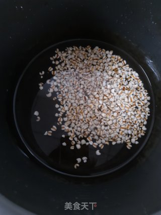 Coix Seed Yam Persimmon Porridge recipe
