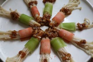 Colorful Enoki Mushroom Roll recipe