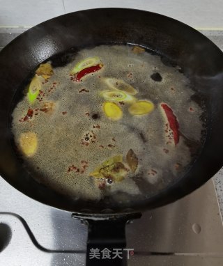 Stewed Beef Brisket with Radish and Tomato recipe