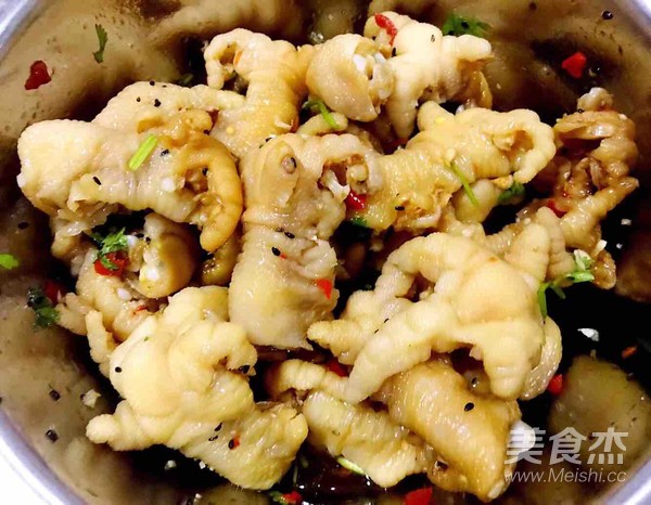 Spicy Boneless Chicken Feet recipe