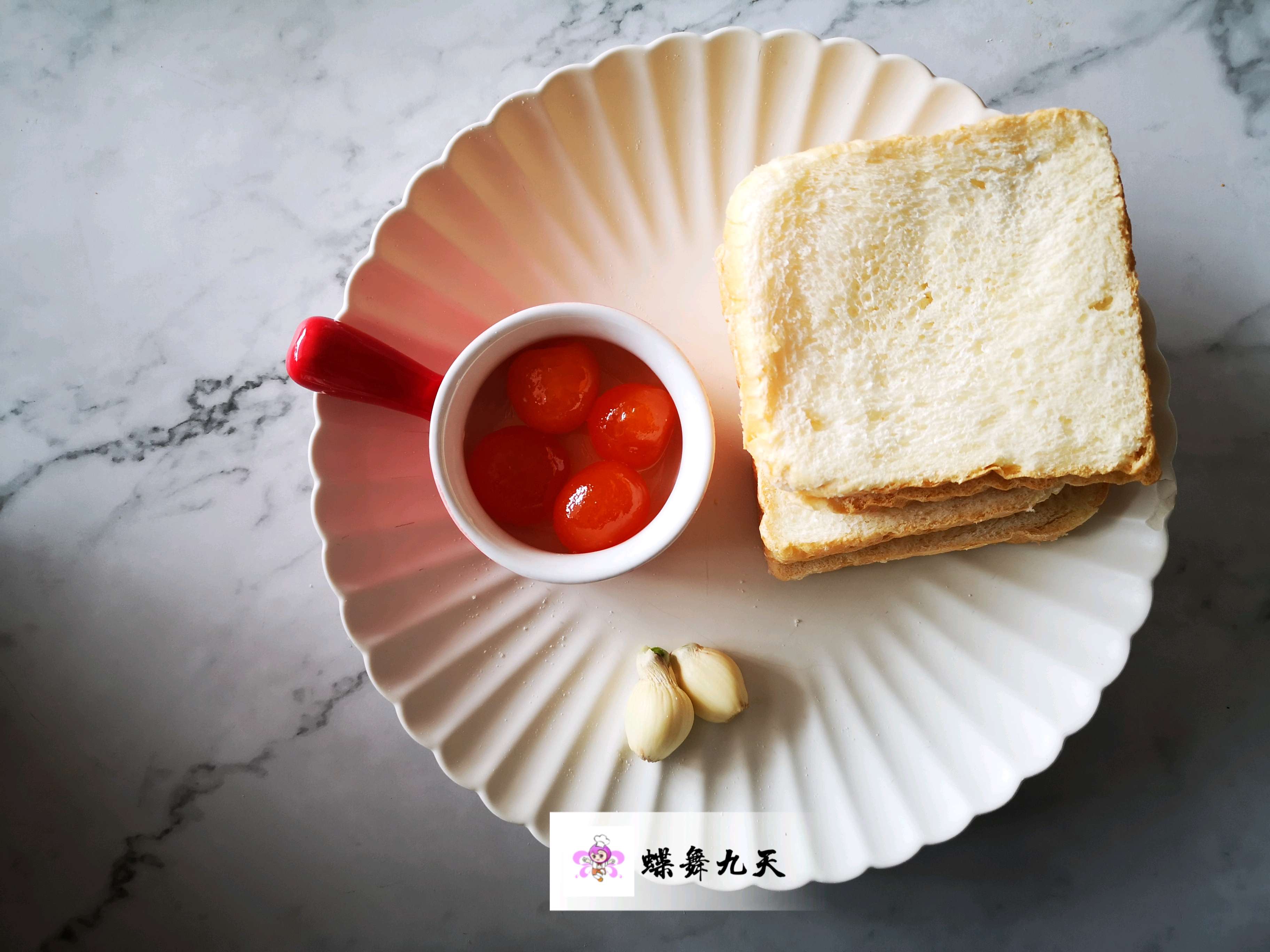 The Easiest Way to Consume Salted Egg Yolk, Golden Sand Toast recipe