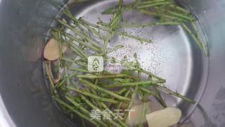 Wolfberry Leaf Pig Run Soup recipe