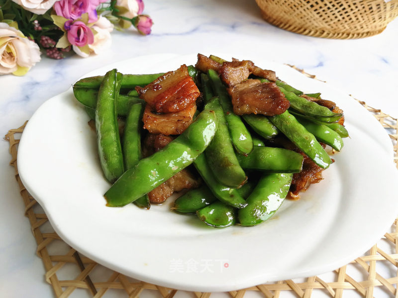 Stir-fried Twice Cooked Pork with Sweet Beans recipe