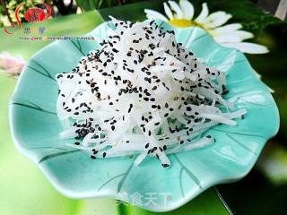 Ant Nest---sweet and Sour White Carrot Shreds recipe