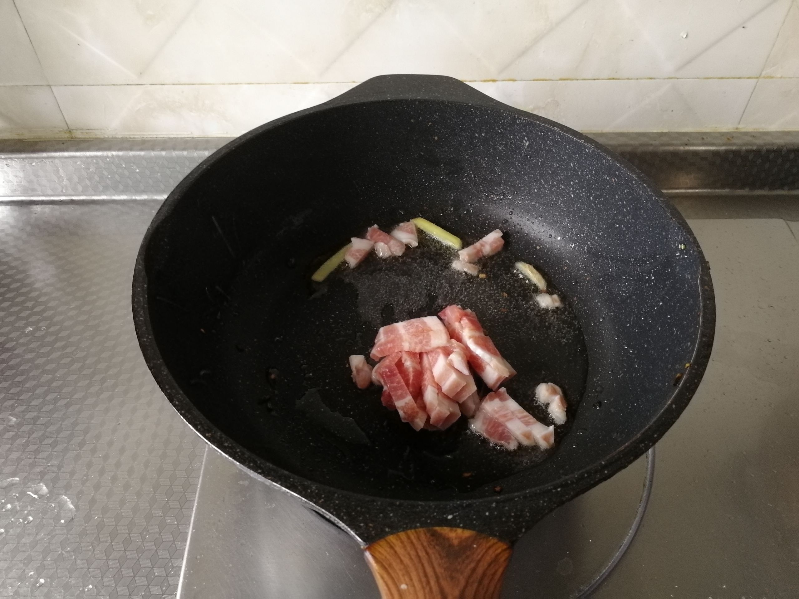 Stir-fried Shredded Pork with Zucchini recipe