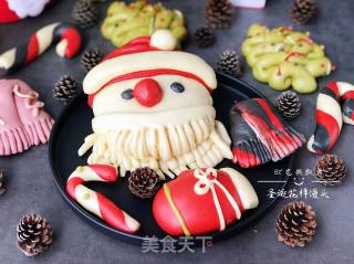 Christmas Pattern Buns recipe