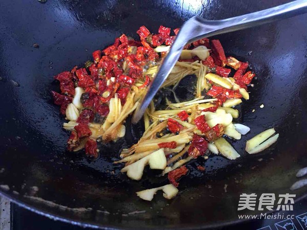 Lao Huang Spicy Chicken recipe