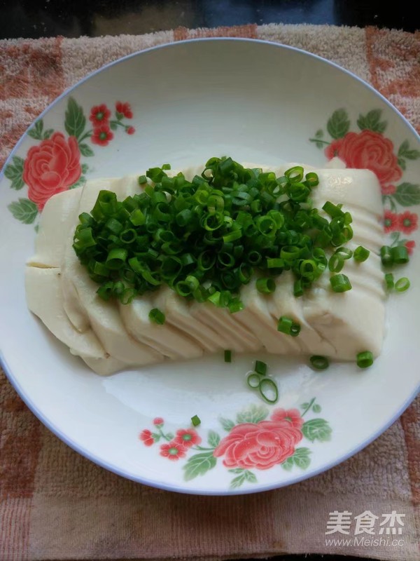 Scallion Oil White Jade Tofu recipe