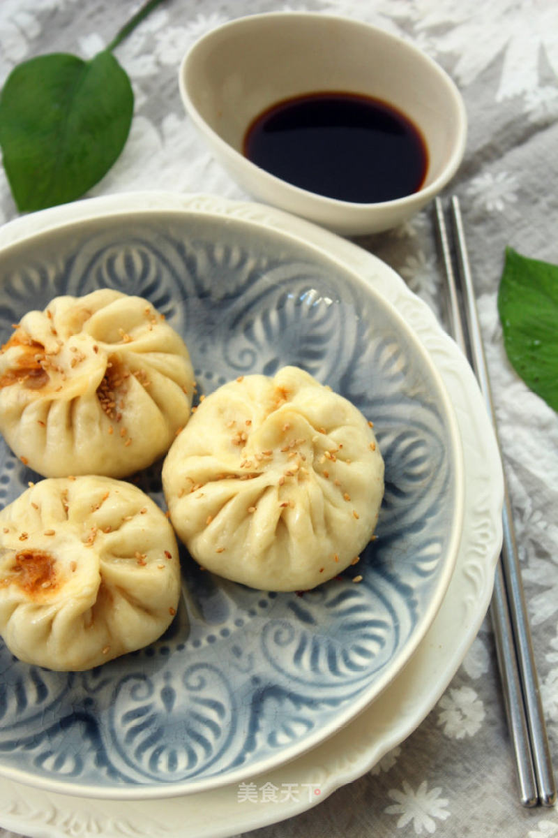 The Fried Buns that Carry Childhood Memories recipe