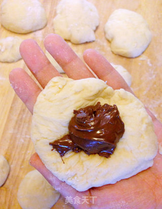 [medium Chocolate Bread] Cute Chinchillas Come to My House recipe