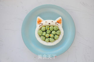 Cat with Big Mouth Eating recipe