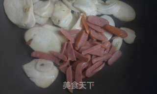 Stir-fried Sausages with Pleurotus Eryngii——eat Well by Yourself recipe