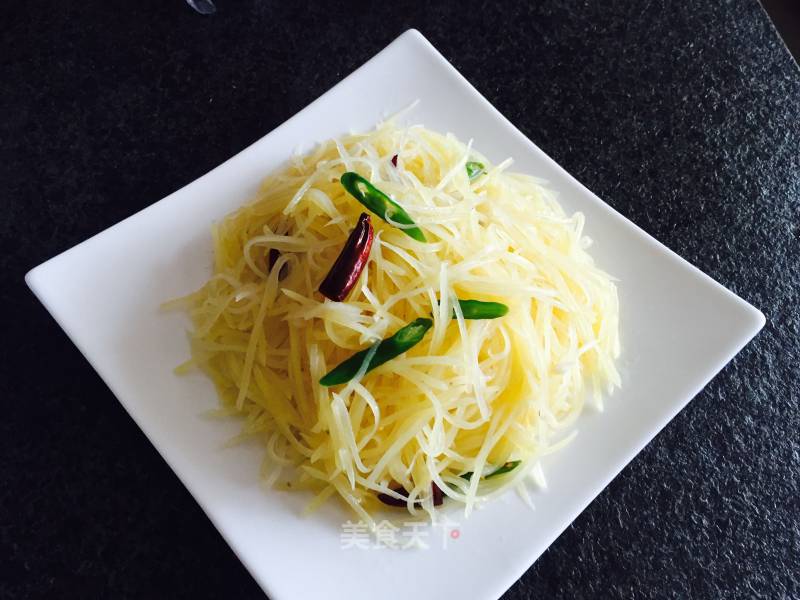 Hot and Sour Potato Shreds recipe