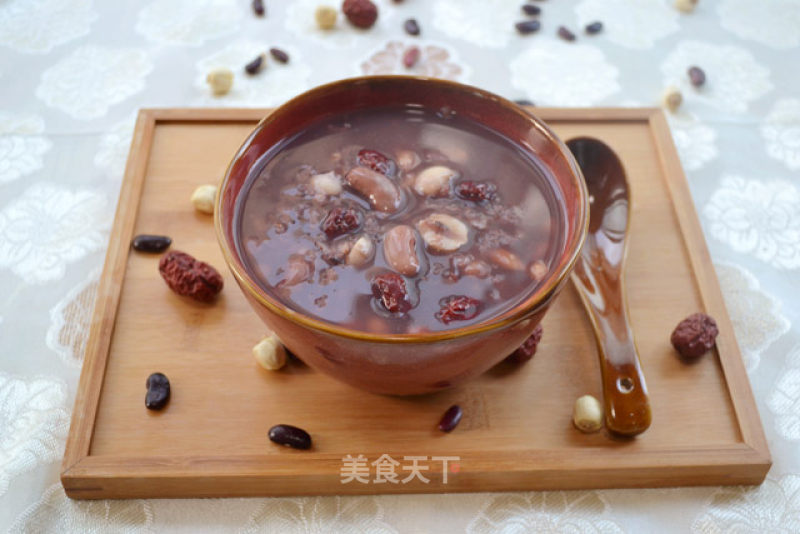 Golden Silk Jujube Laba Porridge recipe