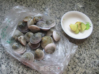 Steamed Round Clams recipe