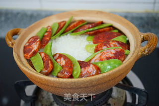 Food Festival Claypot Rice with Sausage and Snow Pea recipe