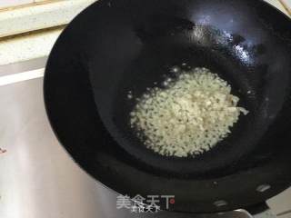 Steamed Loofah with Sesame Sauce recipe