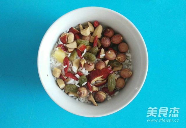 Pineapple Sticky Rice Recipe - Simple Chinese Food