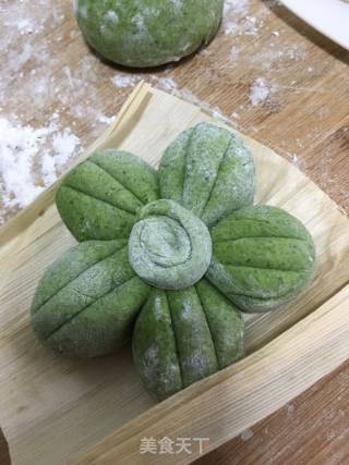 Spinach Mashed Buns recipe