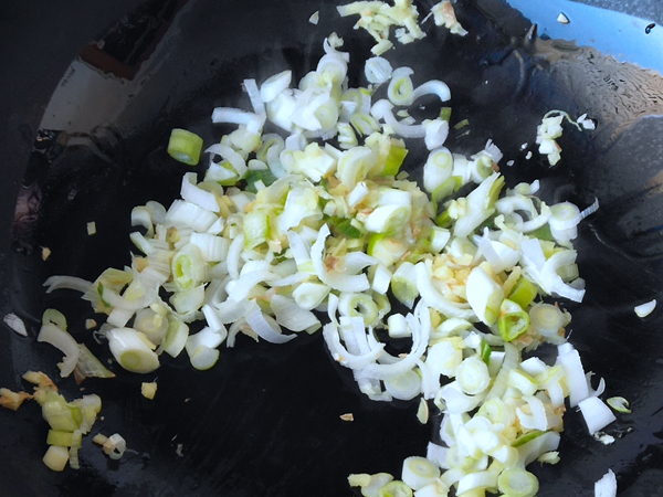 Physalis Noodles recipe