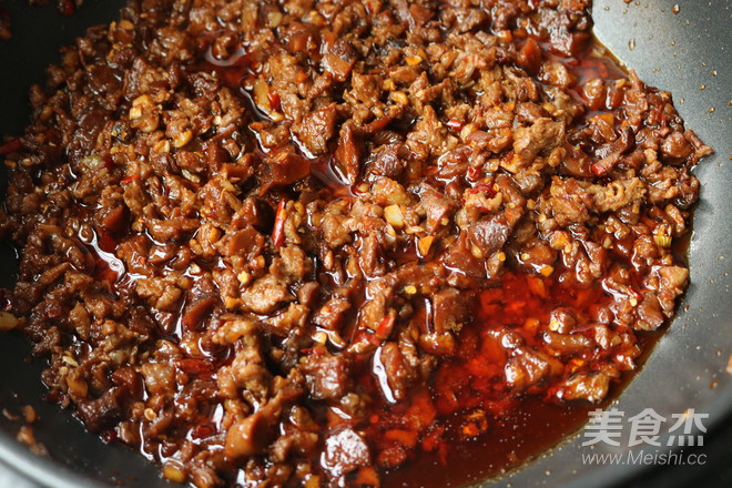 Beef and Mushroom Sauce Noodles recipe