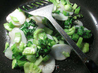 Stir-fried Rice Cake with Lean Pork and Vegetables recipe