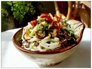 Hot and Sour Mung Bean Sprouts recipe