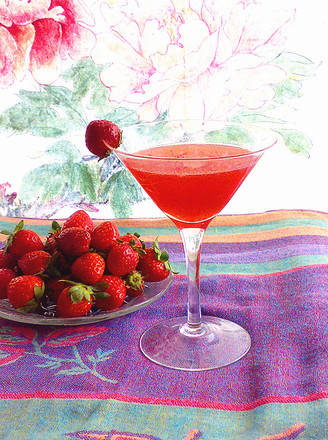 Strawberry Sparkling Wine recipe