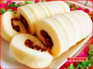 Red Date Cake Roll recipe