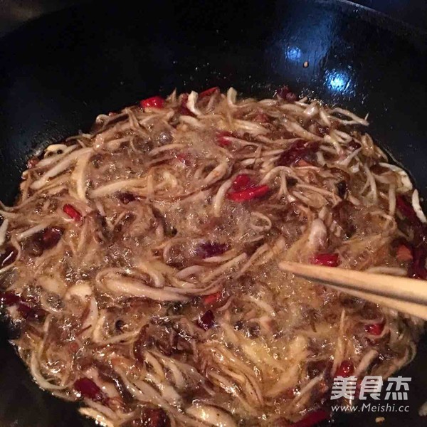 You Ji Cong ~ Mushroom Oil ~ Noodles and Vegetables to Kill Lao Gan Ma ~ recipe