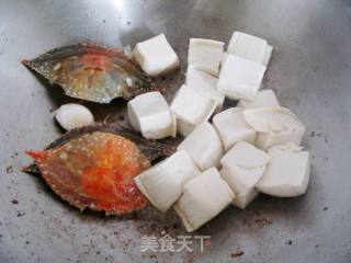 One Crab Two Foods Crab Shell Tofu Soup recipe