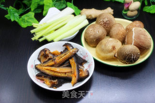 Stir-fried Red Ginseng with Sesame Oil recipe