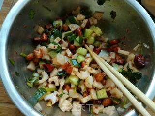 Peanut and Cucumber Dressing with Lotus Root recipe