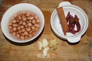 Peanut Stewed Trotter recipe