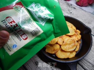 # Fourth Session of The Baking Contest and is A Love to Eat Festival# Roasted Potato Chips with Black Pepper recipe