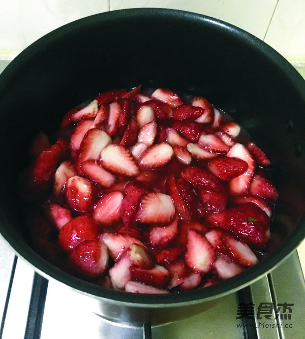 Rose Strawberry Jam recipe