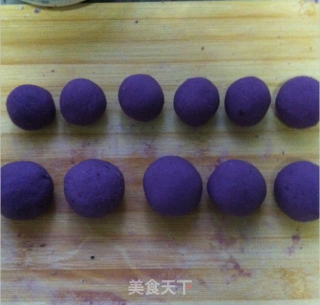 Purple Temptation-purple Sweet Potato Sesame Ball recipe