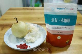 Xylitol Tremella Snow Pear Soup recipe