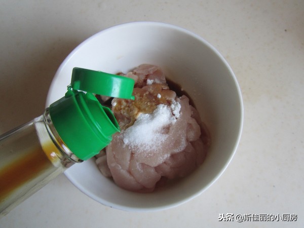 Stir-fried Pork with Spicy Beancurd and Lotus Root recipe