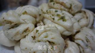 Super Detailed Salt and Pepper Green Onion Rolls recipe