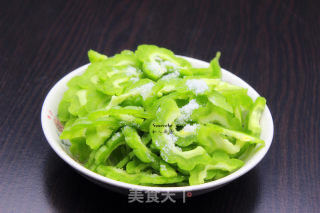 Bitter Gourd Fried Pork recipe