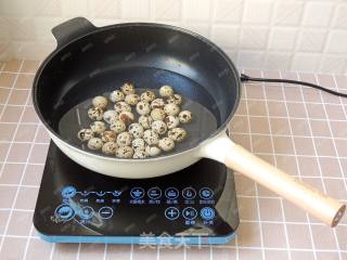 Quail Eggs in Tomato Sauce recipe